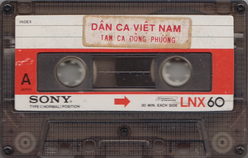 Tape Dân Ca Việt Nam- Tam Ca Đông Phương