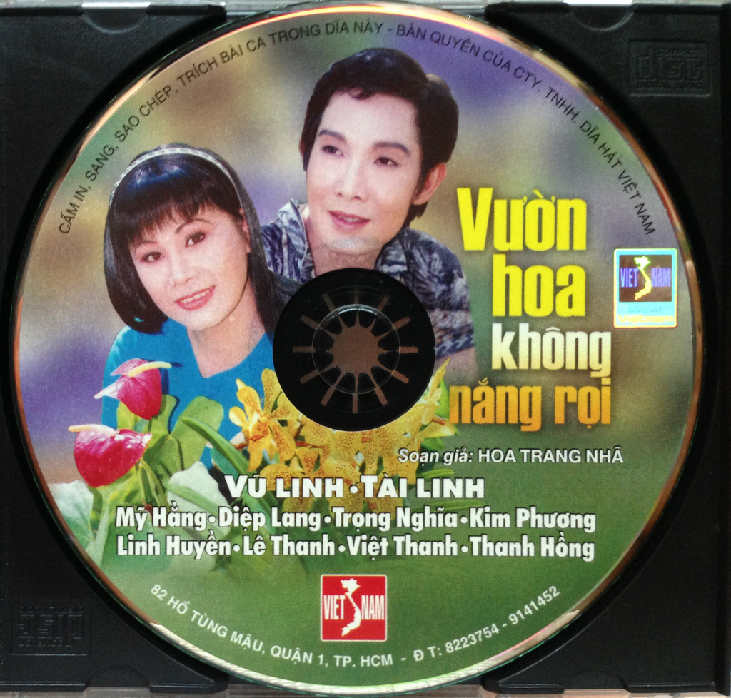 Đĩa Hát Việt Nam CD - Vườn Hoa Không Nắng Rọi