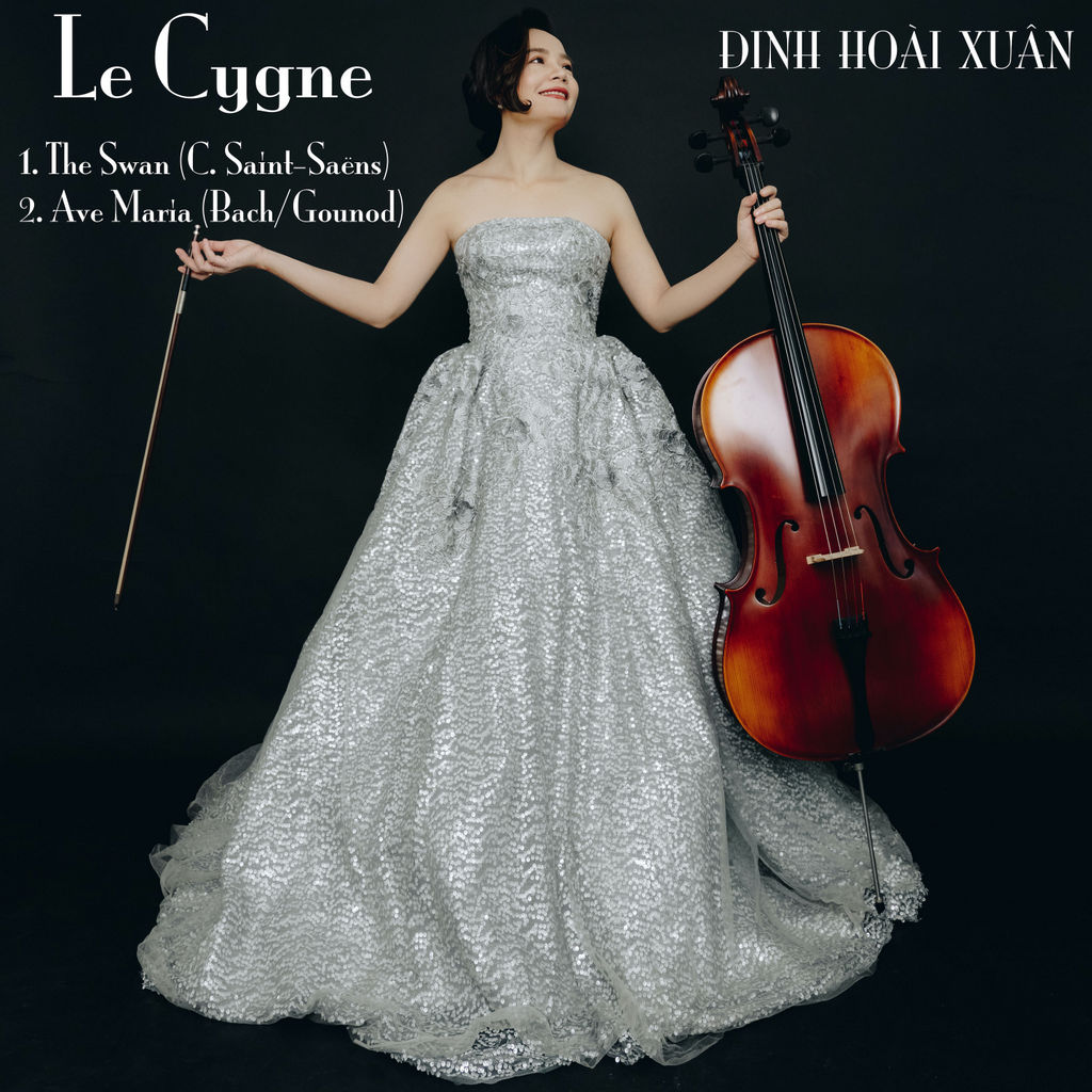 Đinh Hoài Xuân - Le Cygne