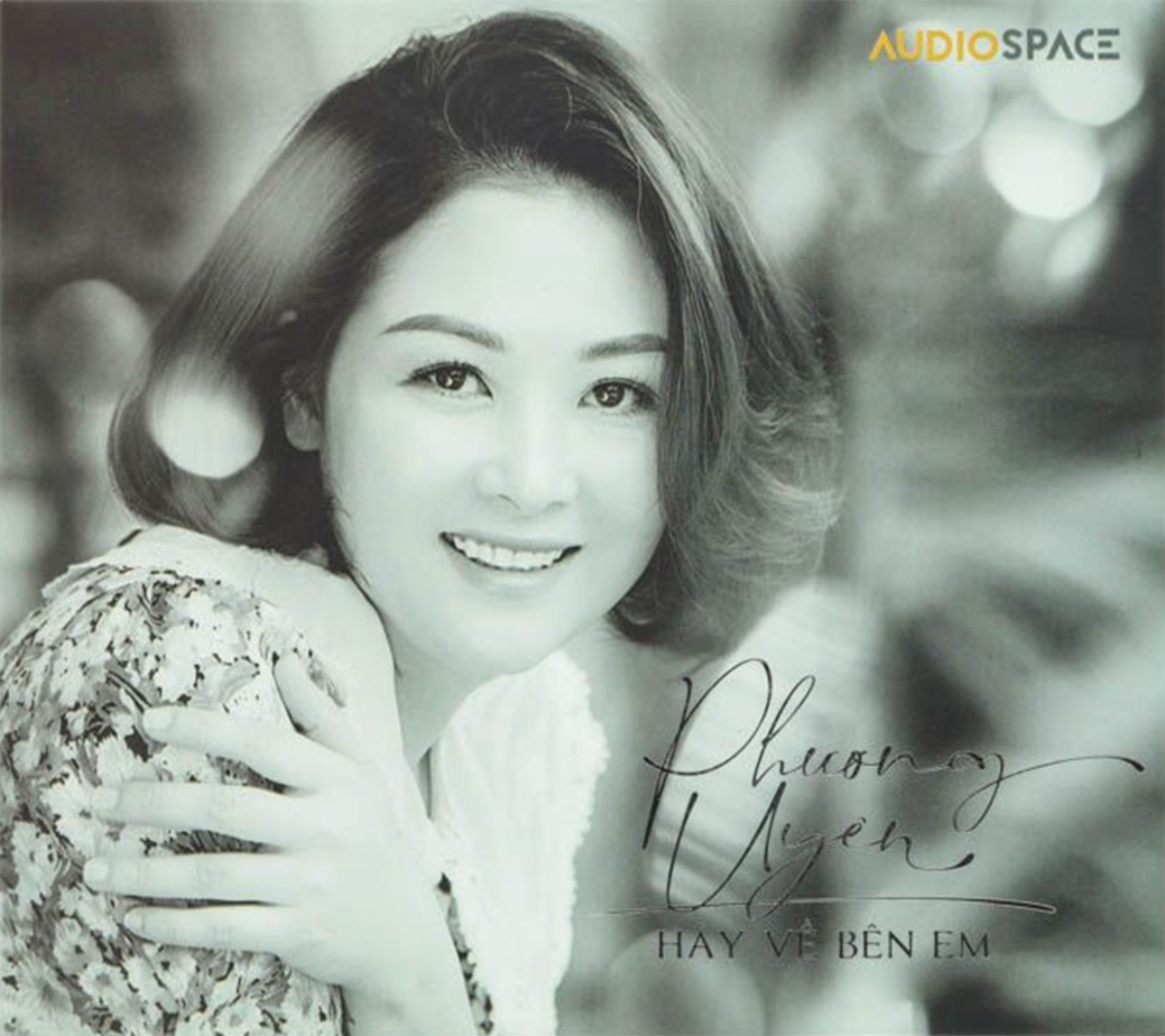 Audio Space CD - Hãy Về Bên Em - Phương Uyên